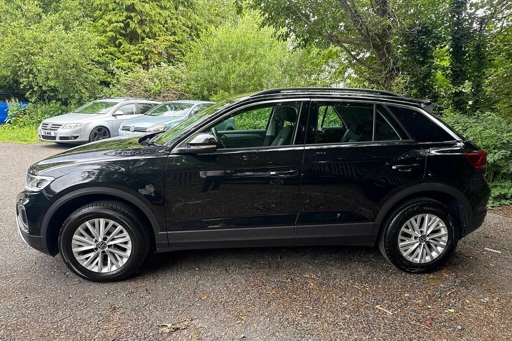 Volkswagen T-Roc 1.5 Tsi Life Dsg WG72CYY Black #4