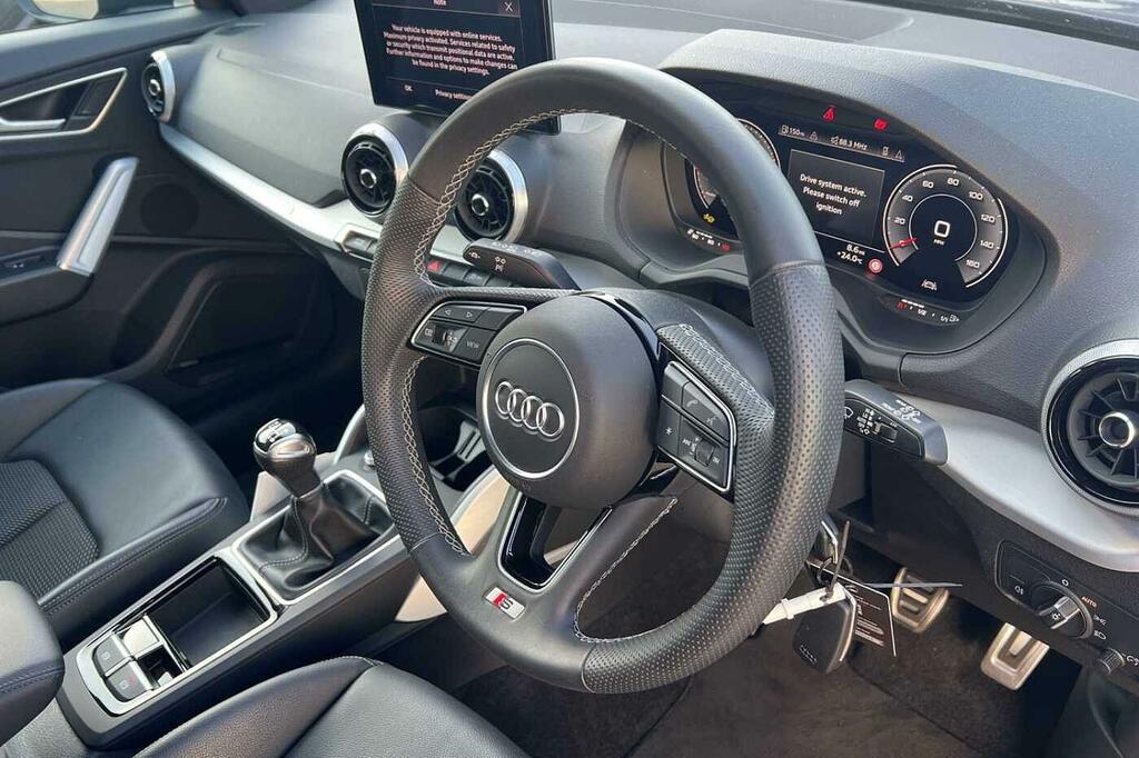 Audi Q2 S Line 35 Tfsi 150 Ps 6-Speed HF74TVV Blue #6