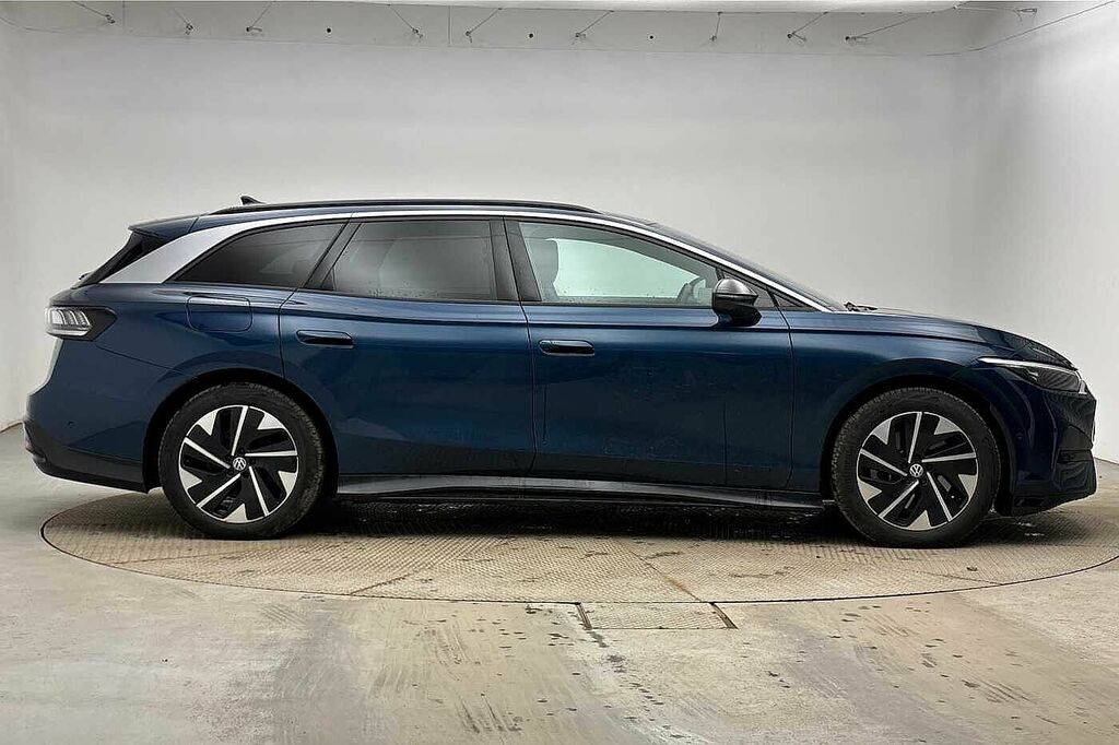 Volkswagen ID.7 Pro S 86Kwh Match Plus Tourer 2 Blue #4