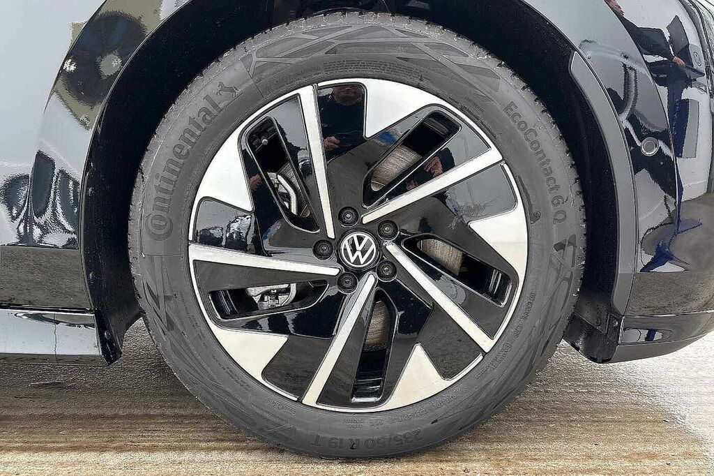 Volkswagen ID.7 Pro 77Kwh Match Plus Fastback 2 Black #5