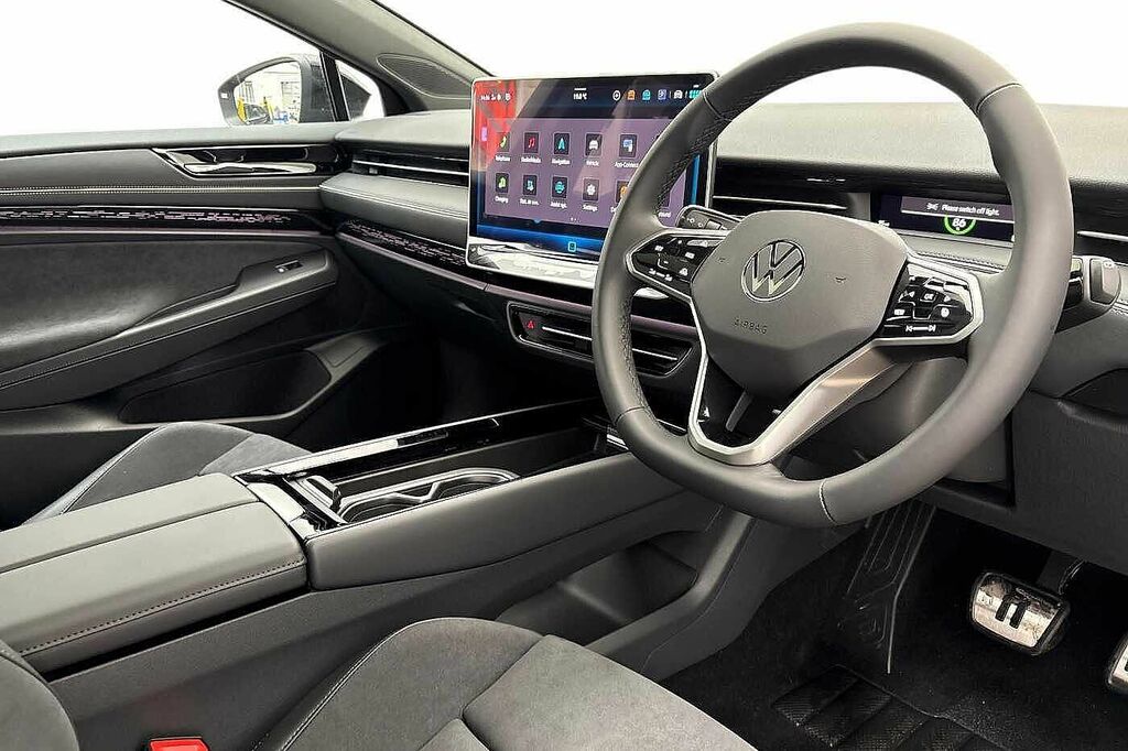 Volkswagen ID.7 Pro 77Kwh Match Plus Fastback 2 Black #6