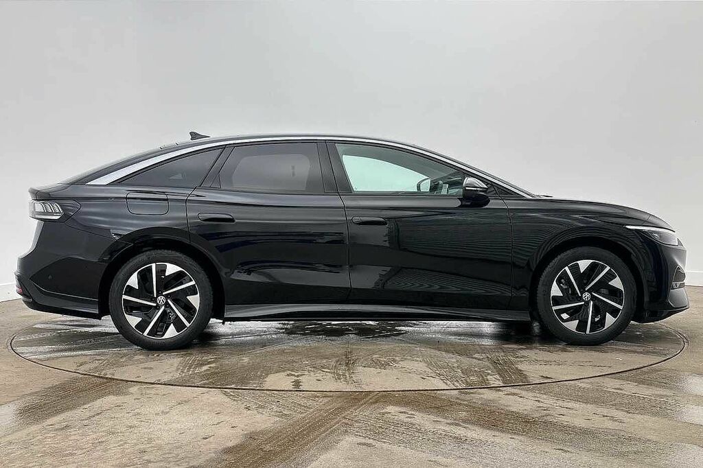 Volkswagen ID.7 Pro 77Kwh Match Plus Fastback 2 Black #4