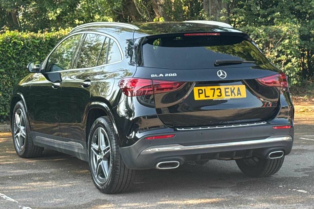 Mercedes-Benz GLA Class 200 Amg Line Executive PL73EKA Black #3