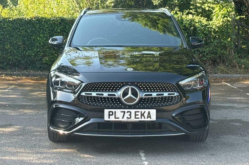 Mercedes-Benz GLA Class 200 Amg Line Executive PL73EKA Black #6