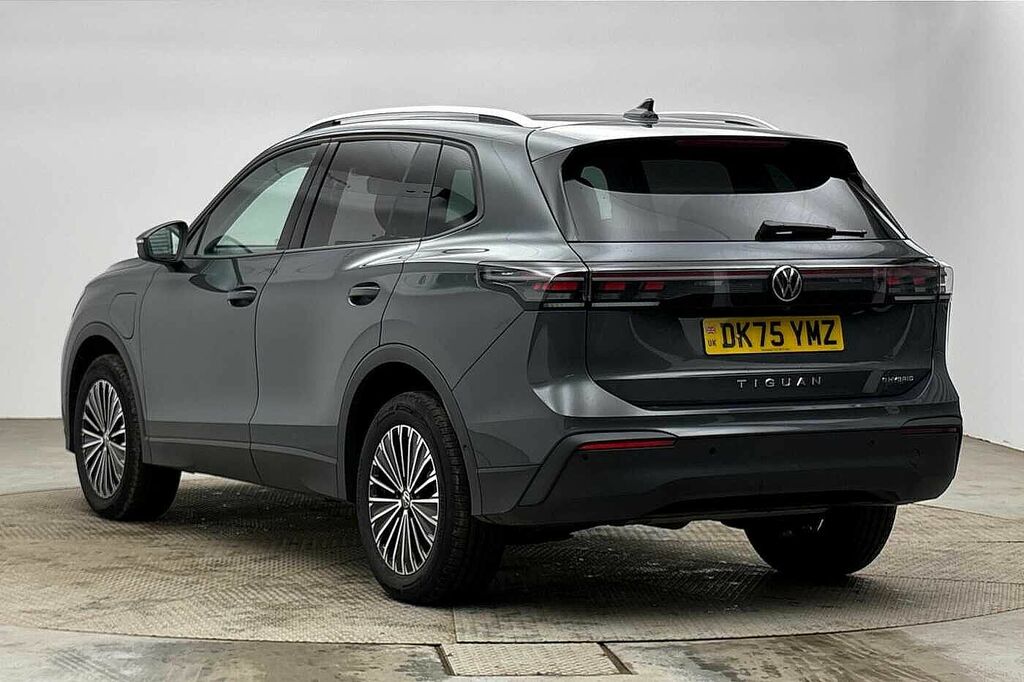 Volkswagen Tiguan 1.5 Tsi Ehybrid Match Dsg DK75YMZ Grey #3