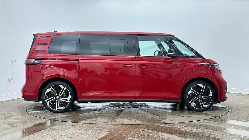Volkswagen ID.Buzz 250Kw Gtx Pro 86Kwh 4Motion Lwb 7 Seat Red #4