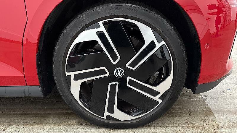 Volkswagen ID.Buzz 250Kw Gtx Pro 86Kwh 4Motion Lwb 7 Seat Red #5