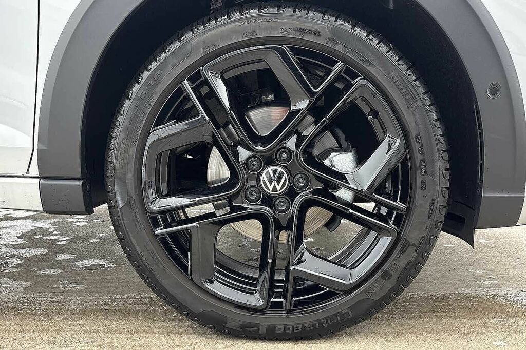 Volkswagen Taigo 1.5 Tsi 150 Black Edition Dsg Silver #5