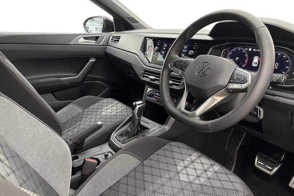Volkswagen Taigo 1.5 Tsi 150 Black Edition Dsg Silver #6