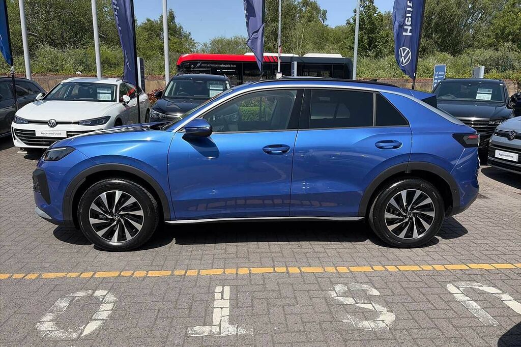 Volkswagen T-Roc 1.5 Etsi 150 Life Dsg HG26UFN Blue #4