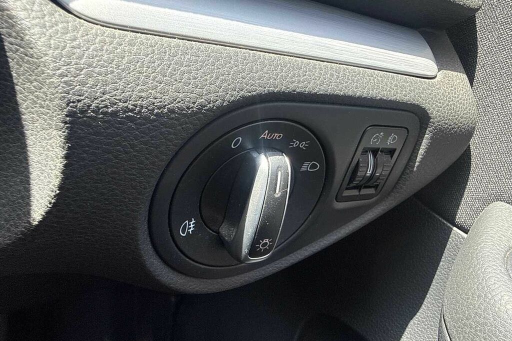 Volkswagen Sharan 2.0L Se Tdi Bluemotion Technology Dsg 148 Bhp Silver #12
