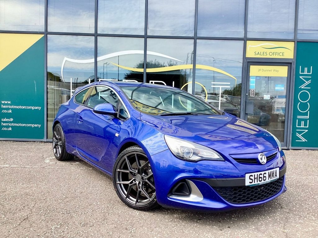 Vauxhall Astra GTC 2L Vxr Blue