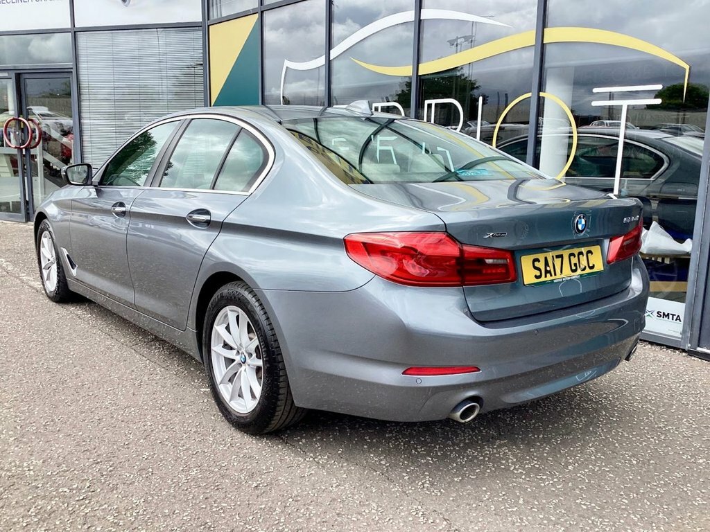BMW 5 Series 2L Se Blue #4