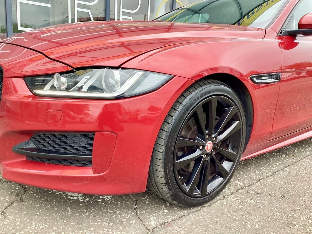 Jaguar XE 2L R-sport SC68TVX Red #5