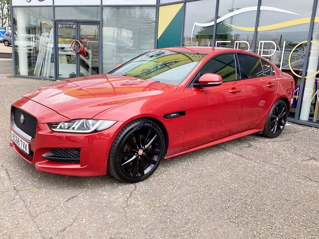Jaguar XE 2L R-sport SC68TVX Red #2