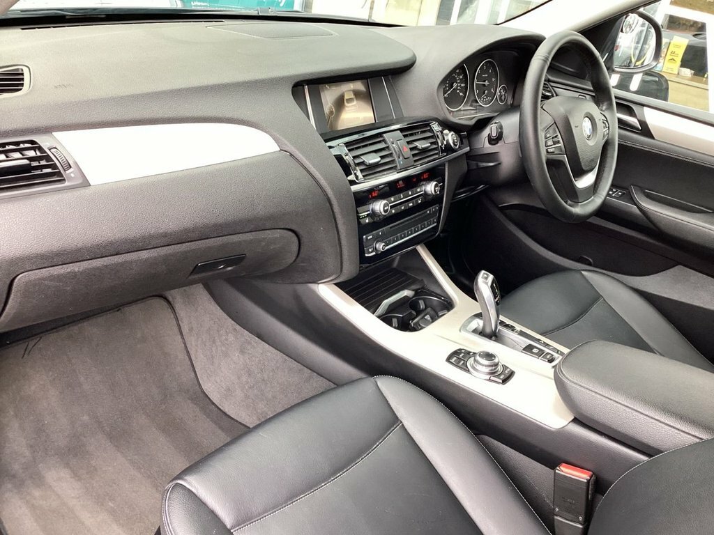 BMW X4 2L M Sport White #13