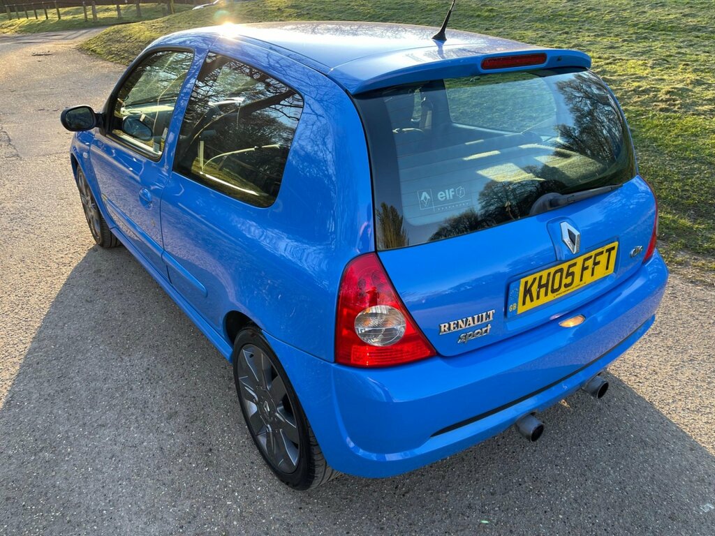 Renault Clio Clio Renault Sport Trophy 182 Red #7