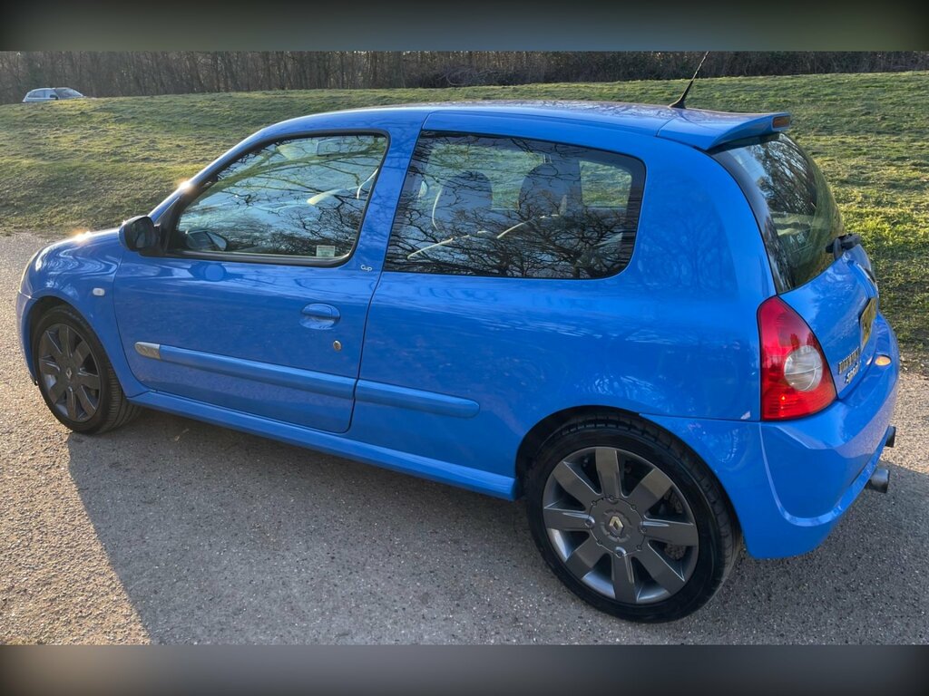 Renault Clio 2.0 16V Renaultsport Cup  #6