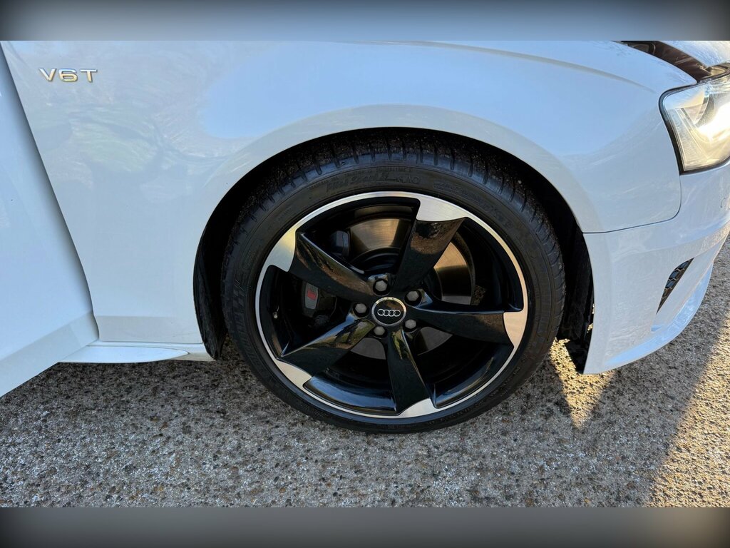 Audi S4 Black Edition Black #30