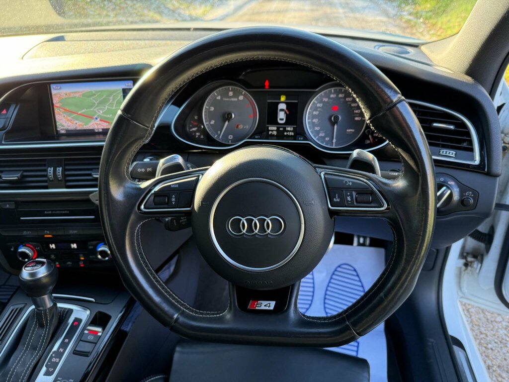 Audi S4 Black Edition Black #26
