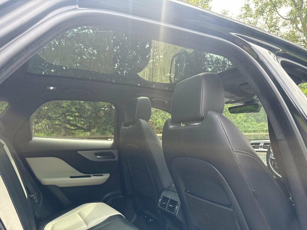 Jaguar F-Pace 2.0 D180 R-sport Suv Blue #29