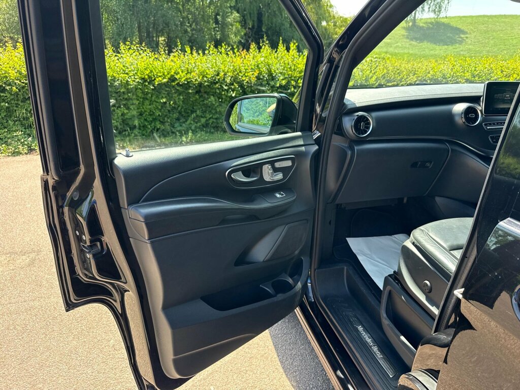 Mercedes-Benz V Class  Black #17