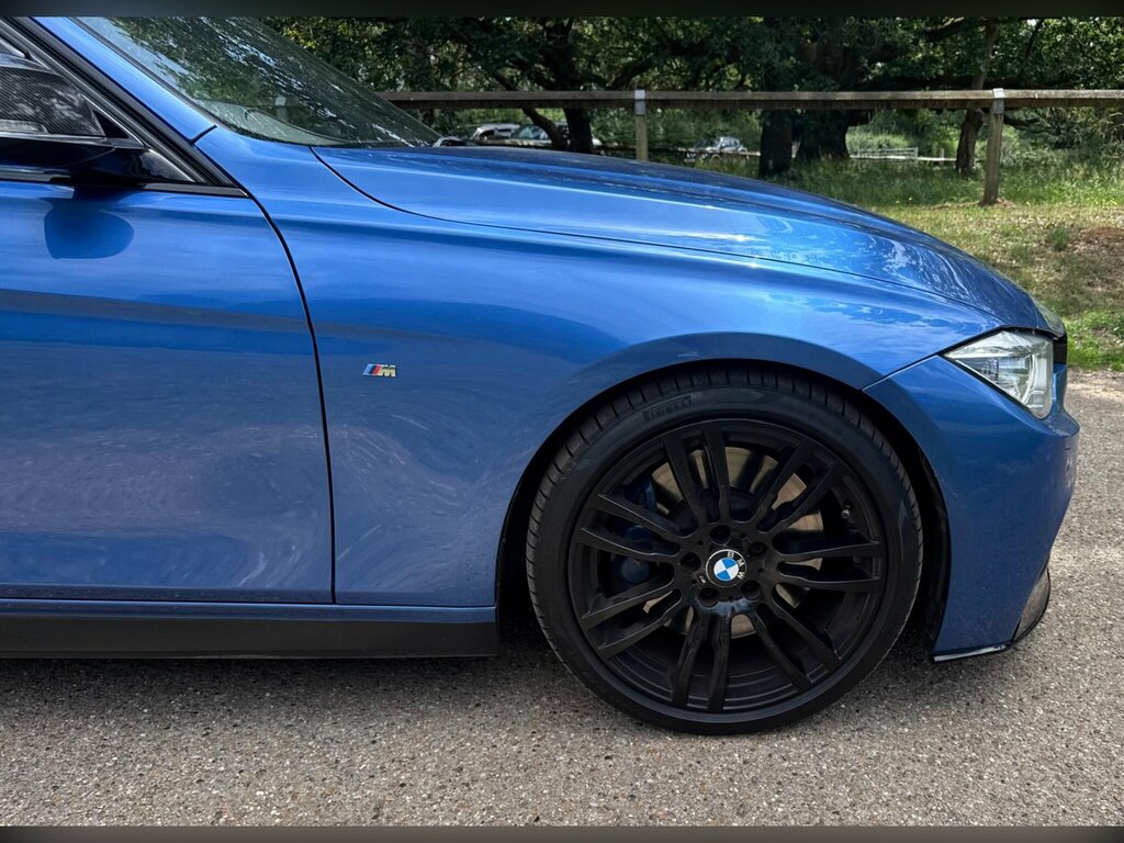 BMW 3 Series 2.0 318D Sport Saloon 2015 White #33
