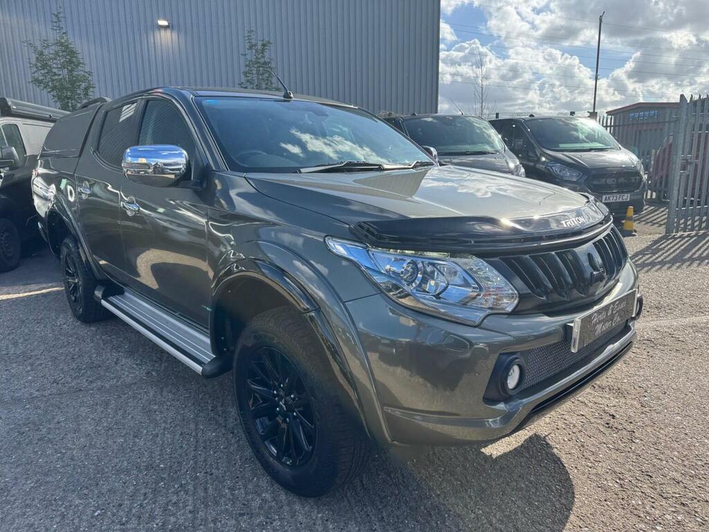 Mitsubishi L200 2.4 Di-d Dc Barbarian 4Wd Euro 6 Green #6