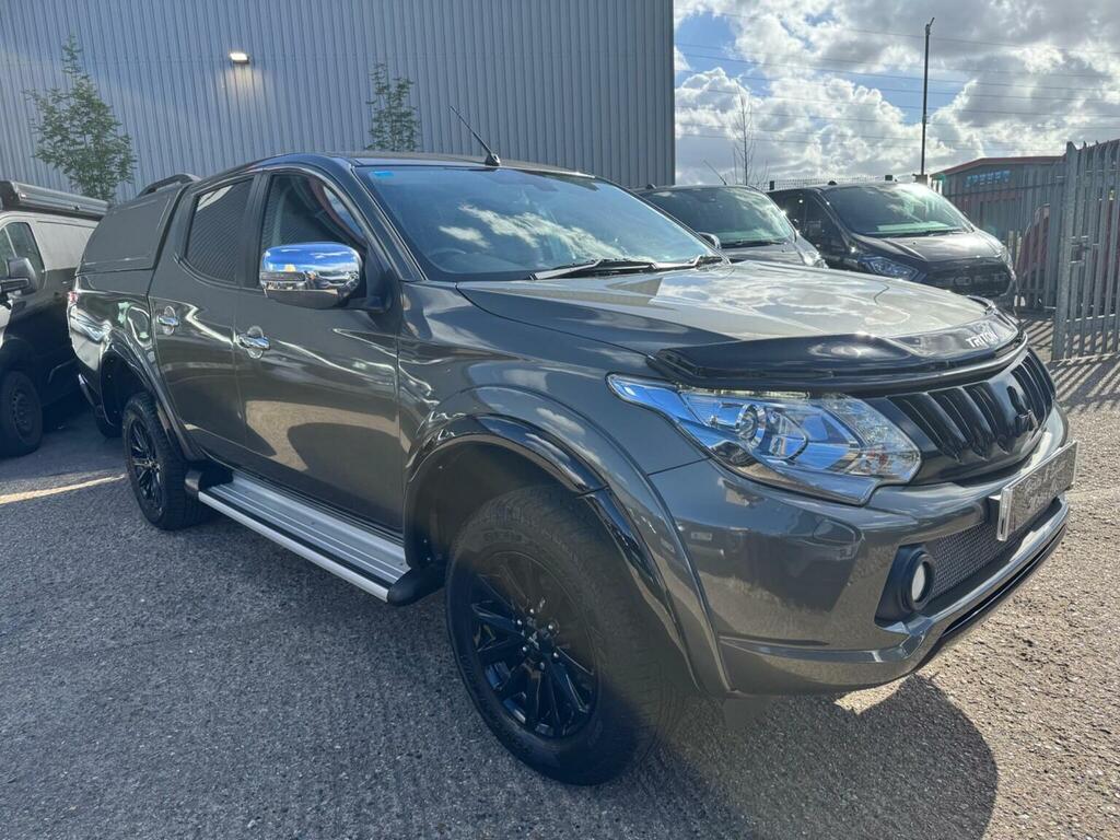 Mitsubishi L200 2.4 Di-d Dc Barbarian 4Wd Euro 6 Green #5