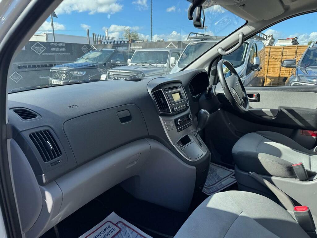 Hyundai I800  Black #19