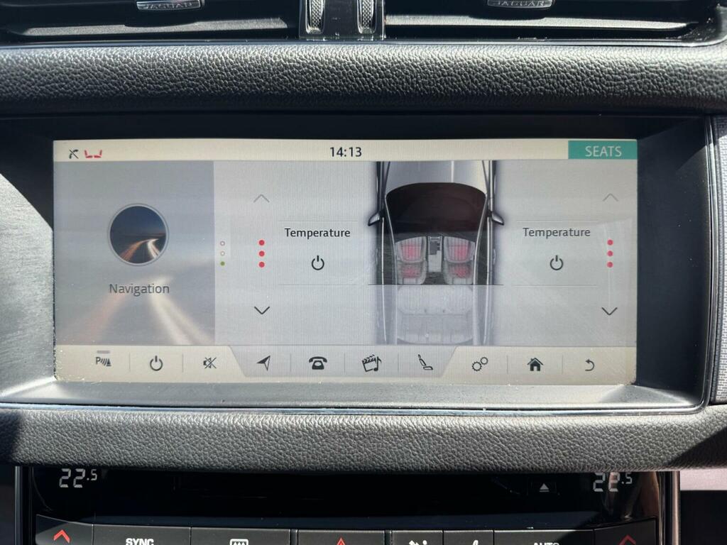 Jaguar XF D V6 S Silver #28