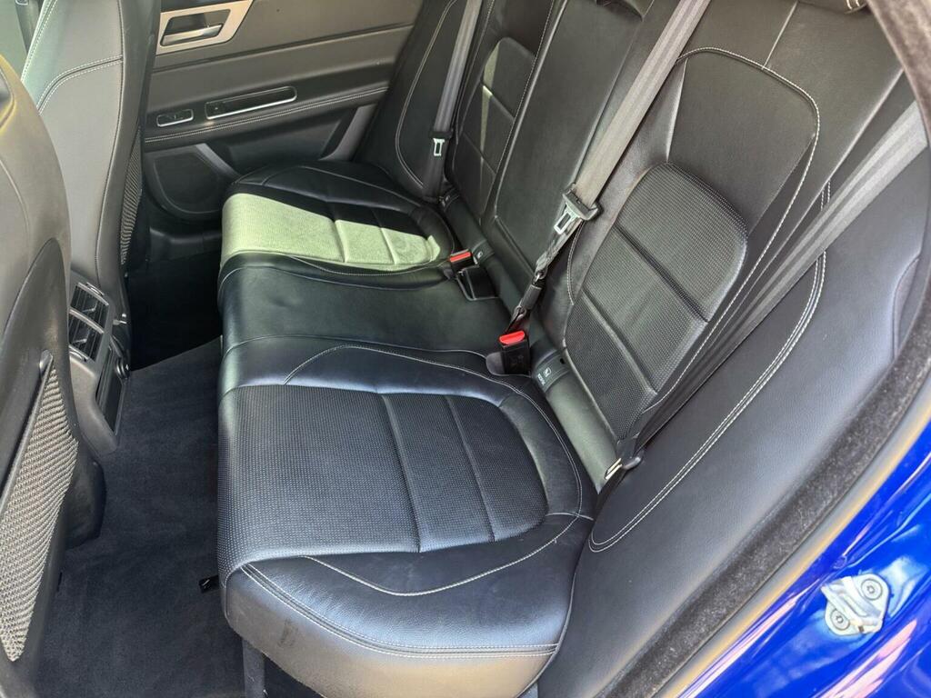 Jaguar XF D V6 S Silver #15