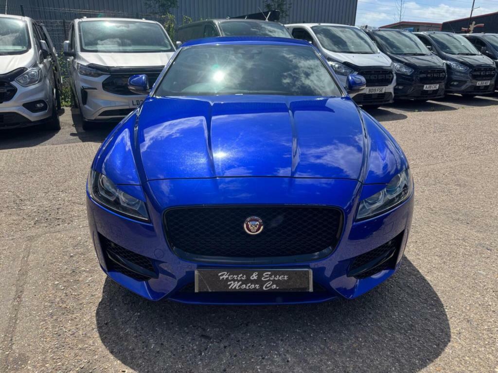 Jaguar XF D V6 S Silver #36