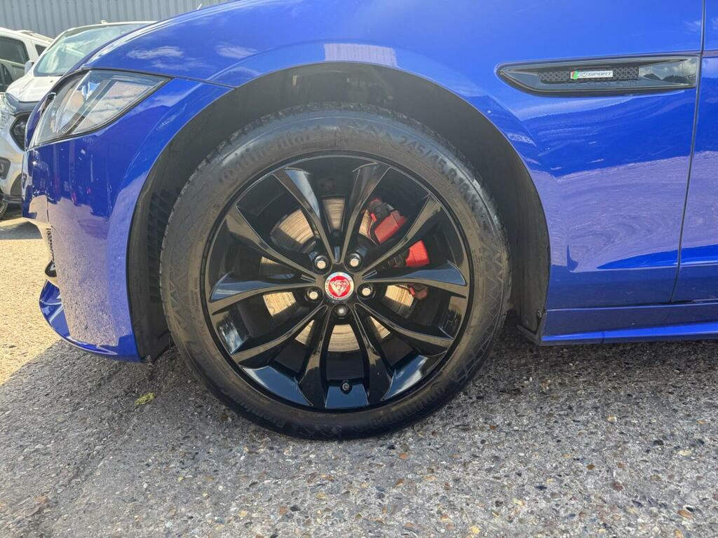 Jaguar XF D V6 S Silver #26