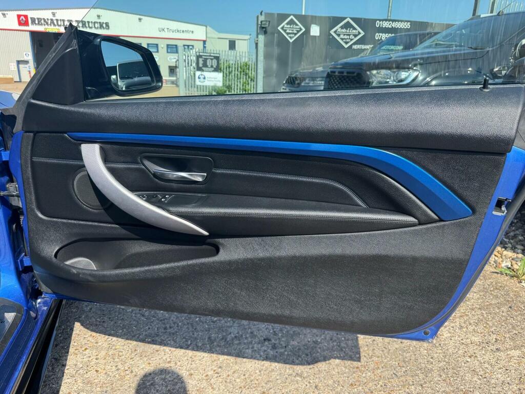 BMW 4 Series M4 Black #38