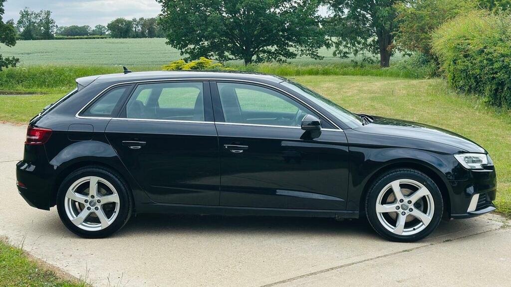 Audi A3 Hatchback 1.5 Tfsi Cod 35 Sport Sportback Euro 6 WU68CKE Black #2