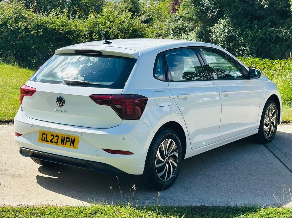 Volkswagen Polo Hatchback 1.0 Tsi Life Dsg Euro 6 Ss 2023 GL23WPM White #2