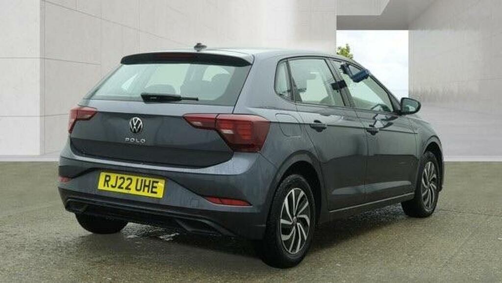Volkswagen Polo Hatchback 1.0 Evo Life Euro 6 Ss 202222 RJ22UHE Grey #2