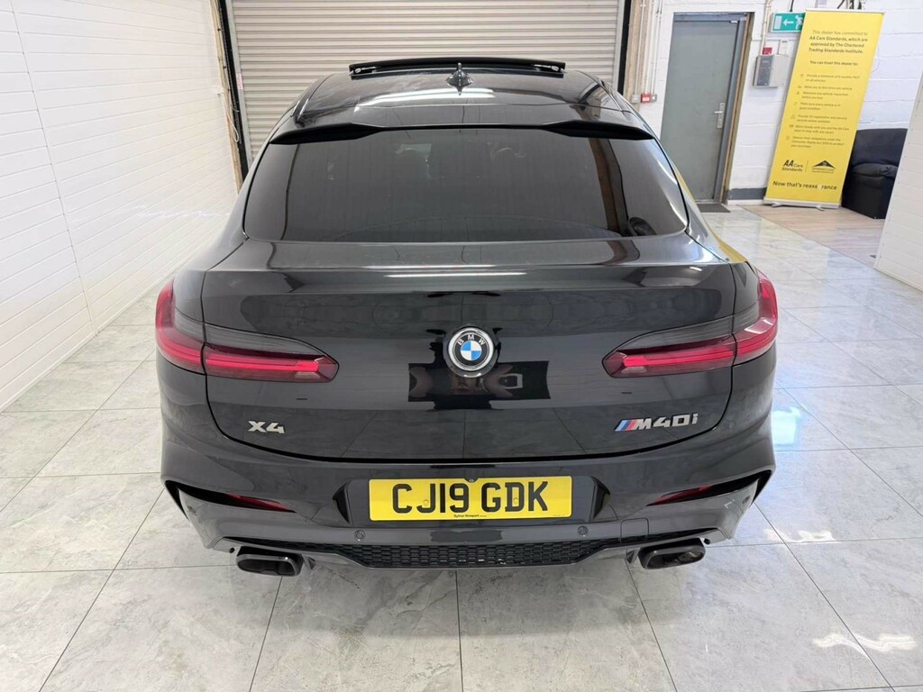 BMW X4 M40i 4Wd Black #6