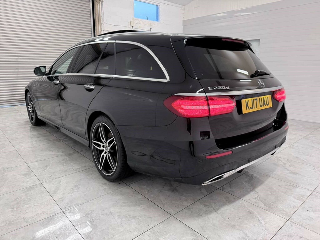 Mercedes-Benz E Class E 350 E Se Silver #52