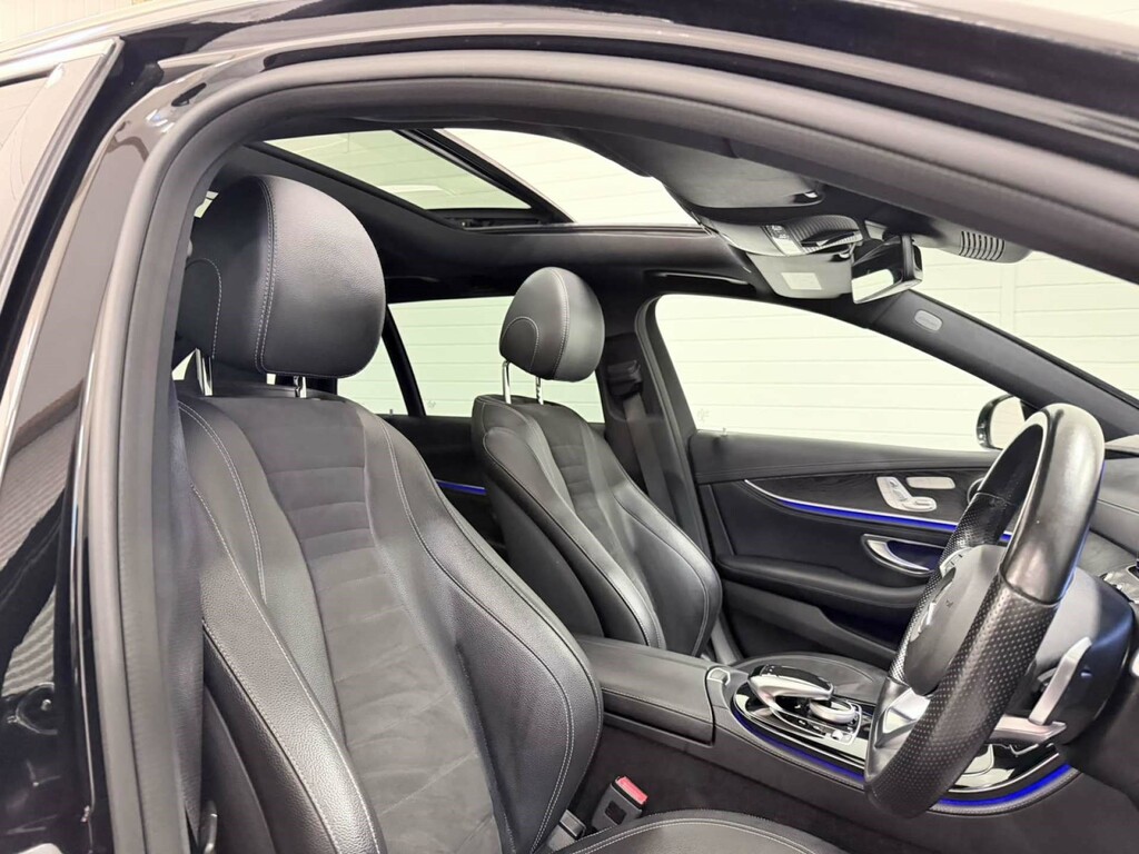 Mercedes-Benz E Class Amg Line Premium #2