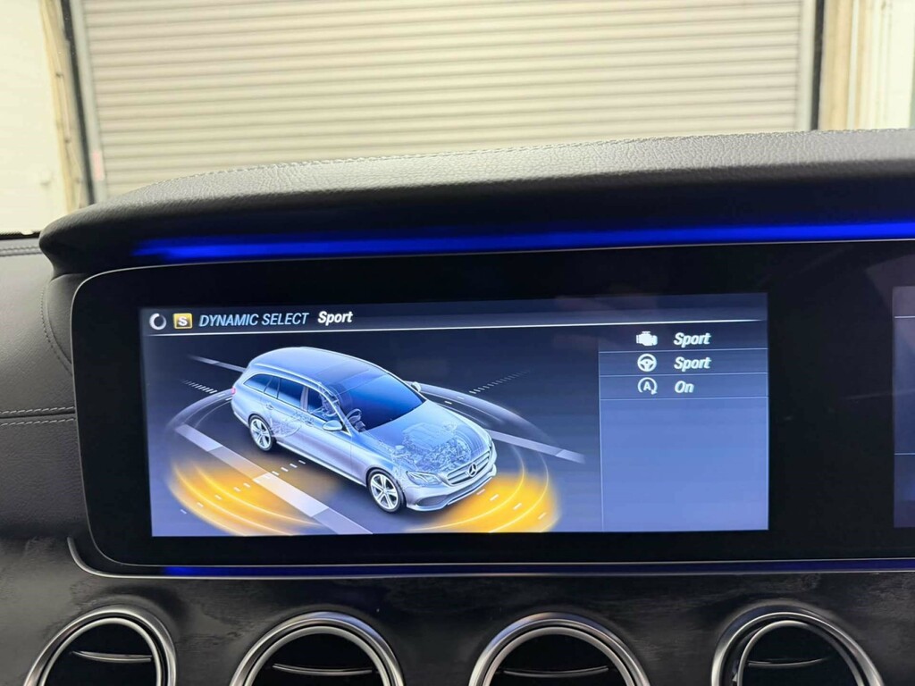 Mercedes-Benz E Class E 350 E Se Silver #26
