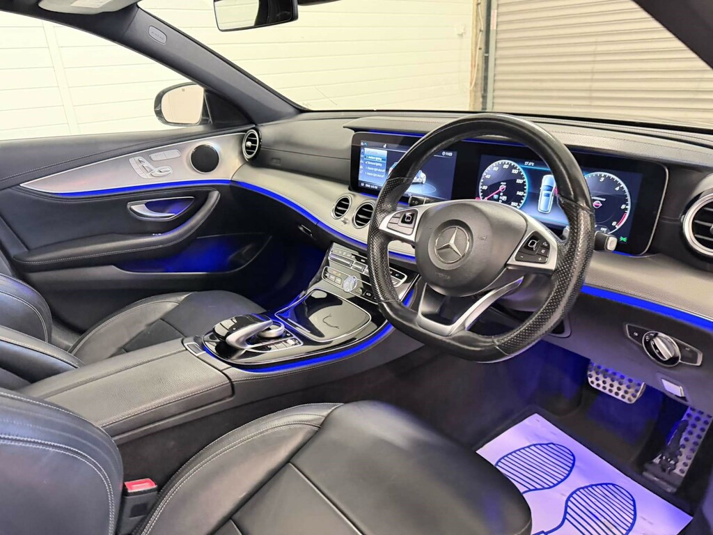Mercedes-Benz E Class 2.0 E300 Amg Line Cabriolet G-tronic E Blue #18