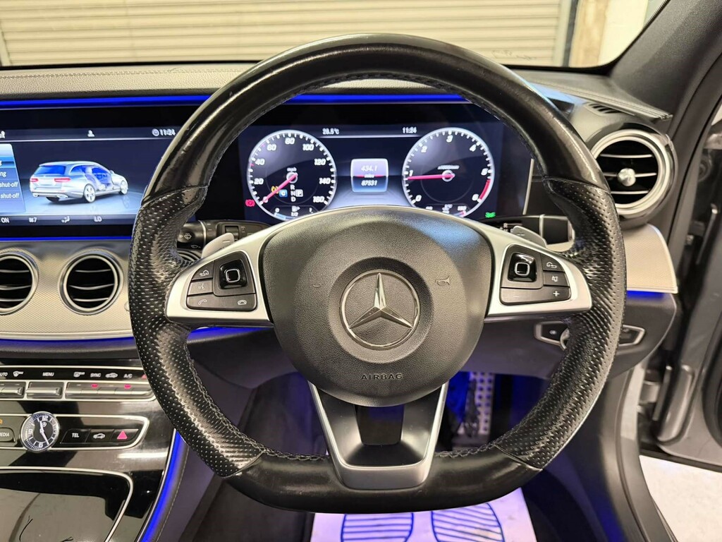 Mercedes-Benz E Class 2.0 E300 Amg Line Cabriolet G-tronic E Blue #23