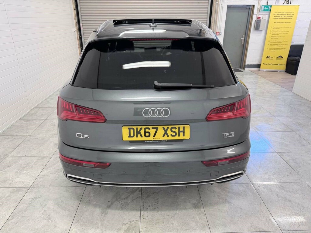 Audi Q5 S Line Tfsi Quattro 4Wd  #6
