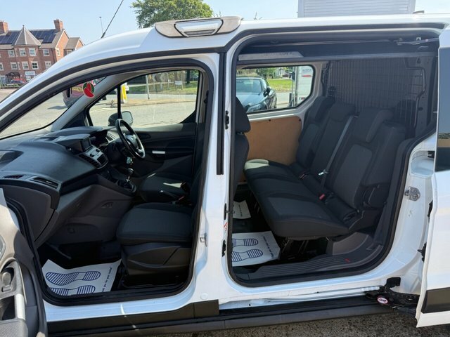 Ford Transit Connect 1.5 230 Ecoblue Trend Crew Van Double Cab 6Dr Dies White #2
