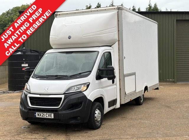 Peugeot Boxer 2.2 Bluehdi 335 Built For Business Luton Low Loade White