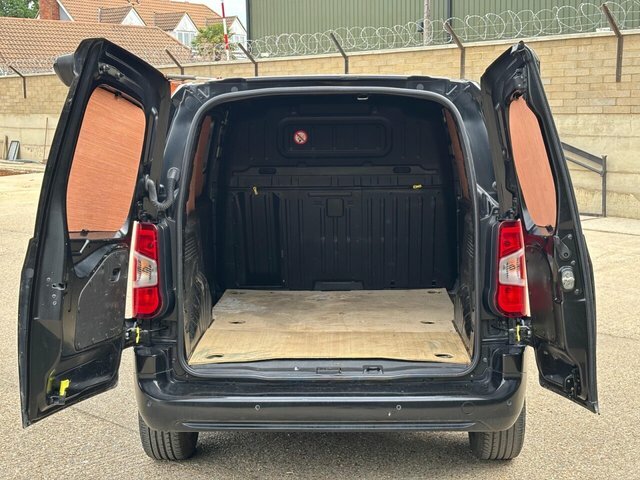 Citroen Berlingo 1.5 Bluehdi 1000Driver M Panel Van Eat Black #2