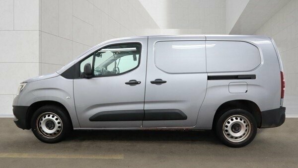 Vauxhall Combo 1.5 Turbo D 2300 Prime Panel Van 6Dr Grey #4