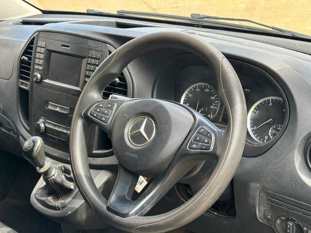 Mercedes-Benz Vito 1.6 111 Cdi 114 Bhp White #3